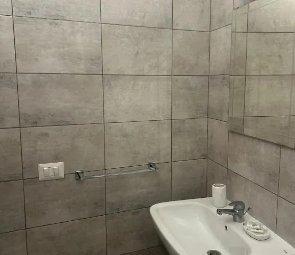 Ah Luxury Montecitorio 4* Rome