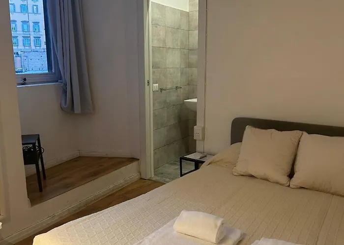 Gasthuis Ah Luxury Montecitorio 4*