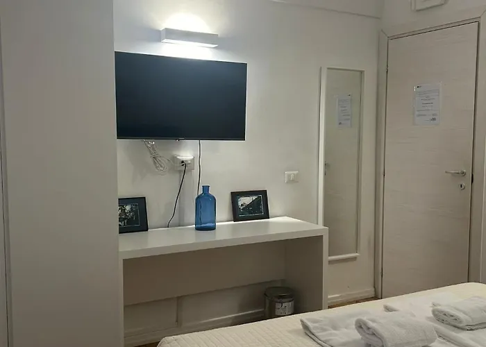 Ah Luxury Montecitorio Rome