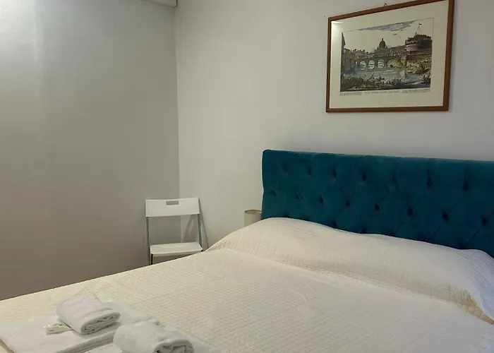 Ah Luxury Montecitorio Gasthuis 4*