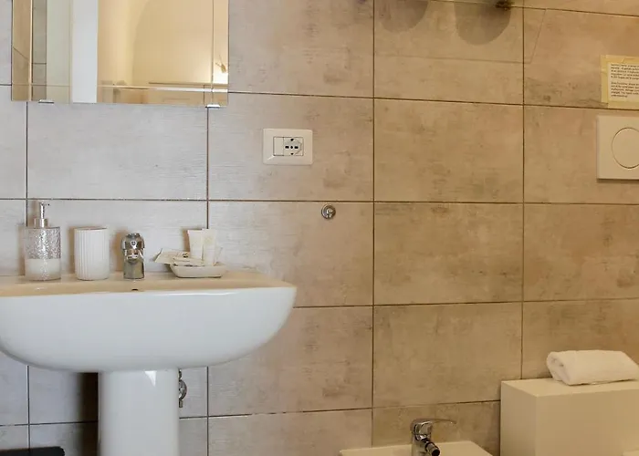 Ah Luxury Montecitorio Gasthuis Rome