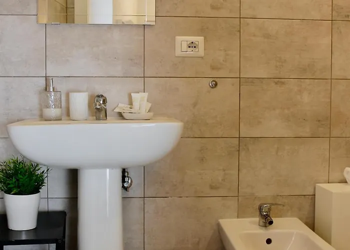 Ah Luxury Montecitorio 4* Rome